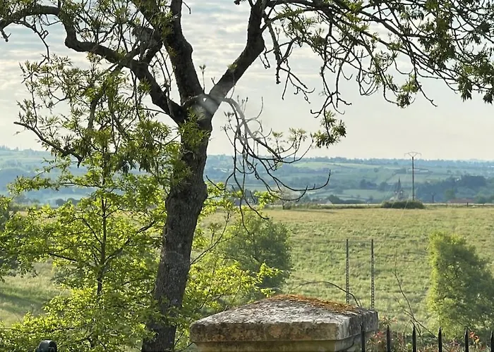 Domaine D Aumont In Segala *