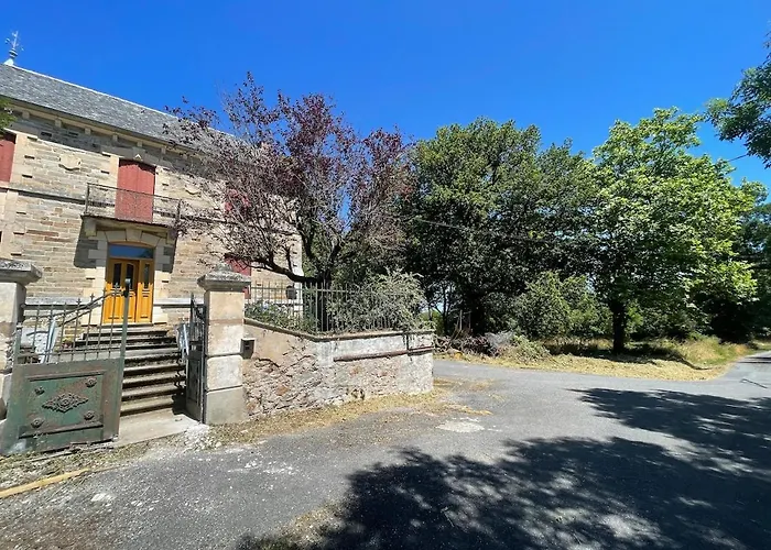 Domaine D Aumont In Segala 度假居 *